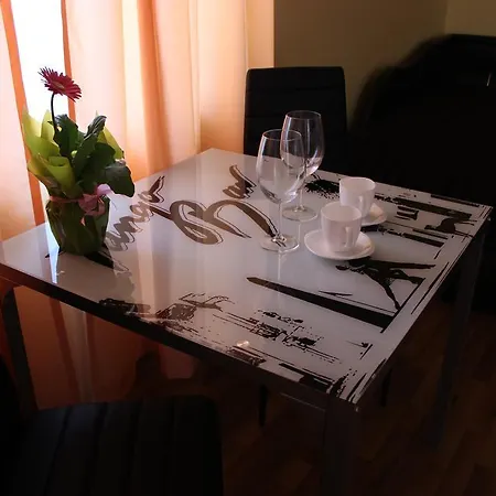Afrohris Apartment
