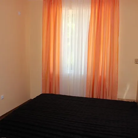 Afrohris Apartment *
